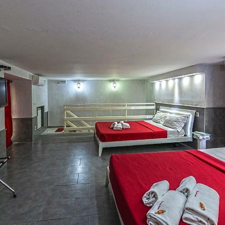 Suite Apartments Angioini Napoli Exterior foto
