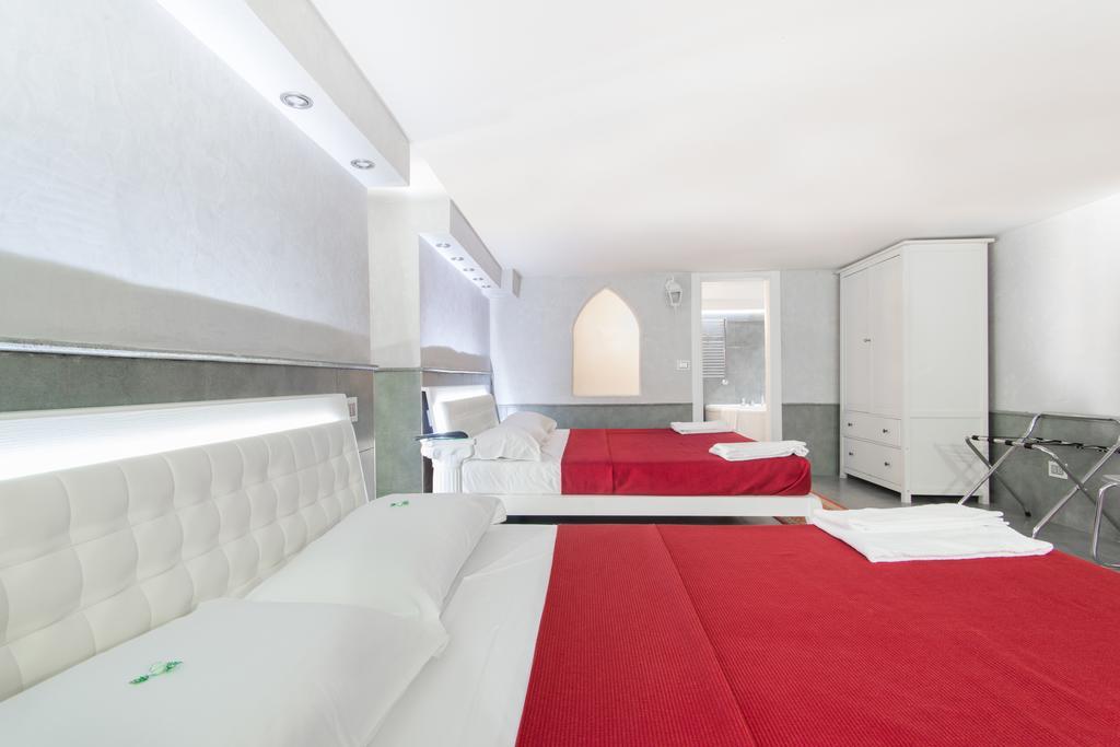 Suite Apartments Angioini Napoli Exterior foto