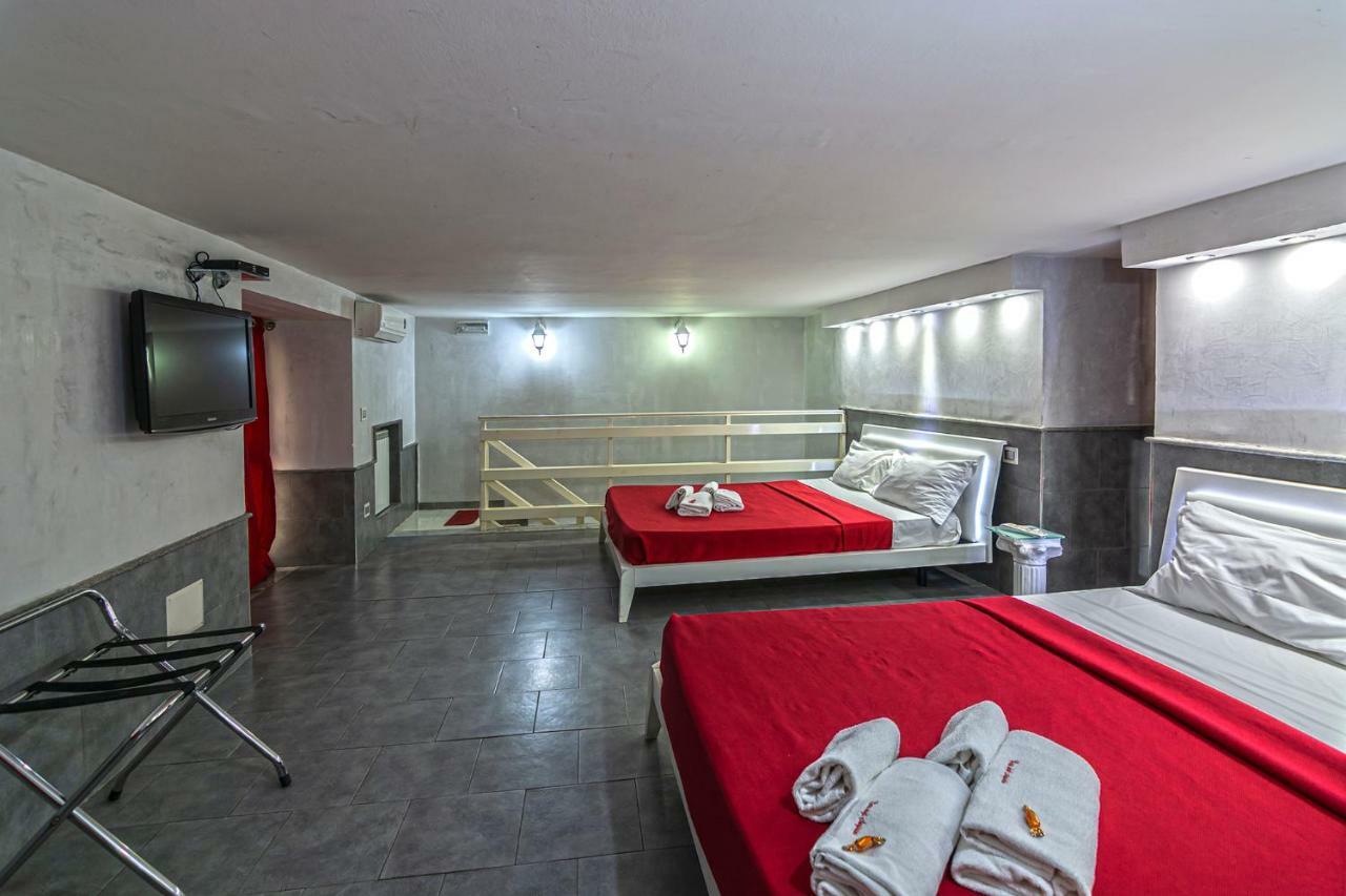 Suite Apartments Angioini Napoli Exterior foto